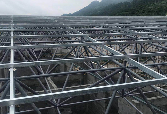 澳门仁怀冠英学校艺体楼网架